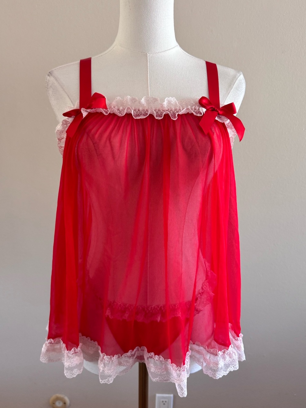 Vintage Y2K Victoria's Secret Red Sheer Lace-Trim Babydoll Chemise with Bows